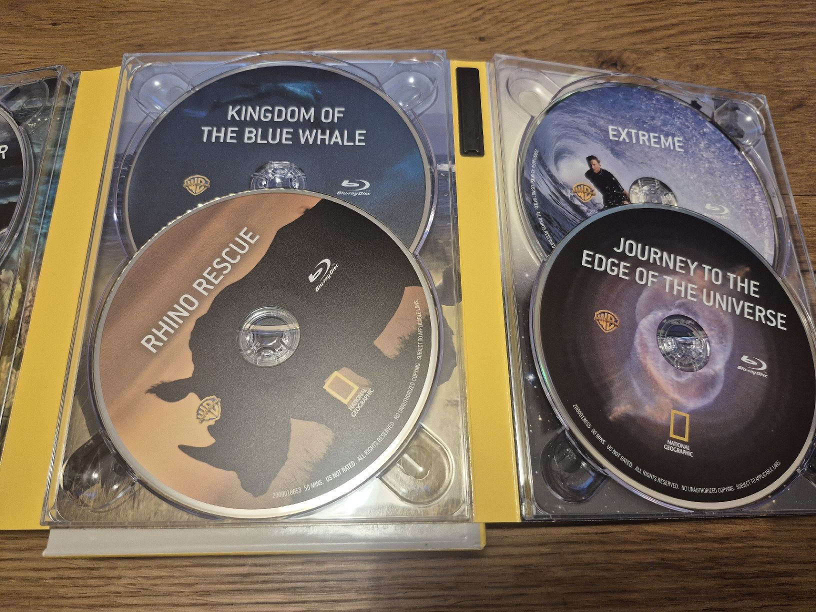Tutti i DVDs: National Geographic Ultimate High-Definition Blu-ray, 6 Disc – Usato da Oberembrach venduto da giu_7ksd 3