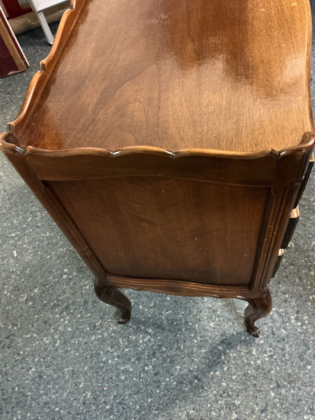 Commodes: Klassische Stilkommode geschwungen – D'occasion à Bern par vielerart 3