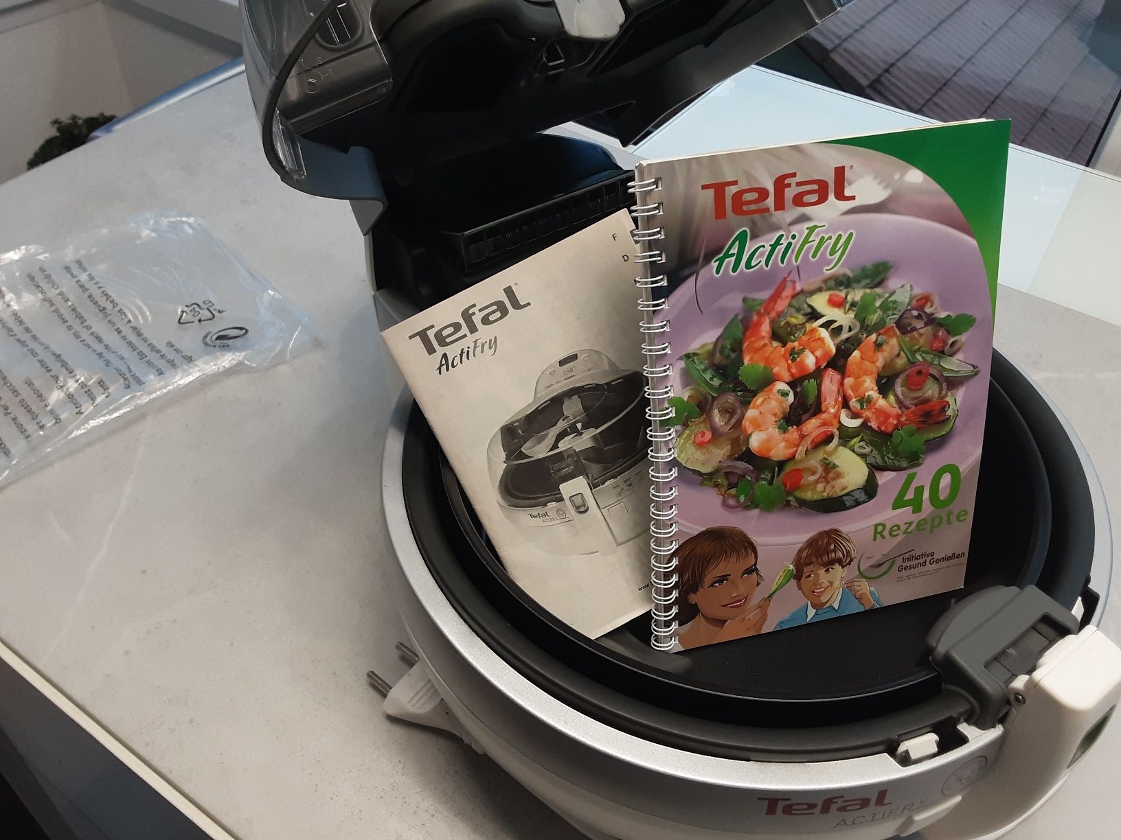 Tefal Elettrodomestici da cucina: Airfryer  Tefal – Nuovo (secondo la descrizione) da Oberdiessbach venduto da Pilotina600