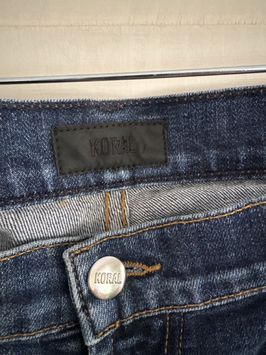 Jeans: Koral Damen Jeans Grösse 34 – Usato da Affoltern am Albis venduto da Cmara 1