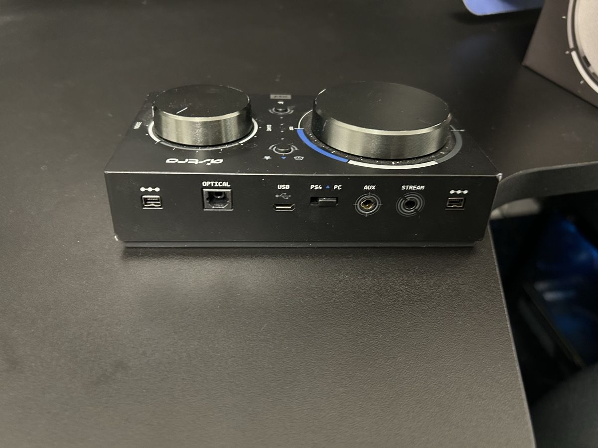 Platines de mixage: Astro Mixamp Pro PS4 PC Mac neuwertig – D'occasion à Derendingen par Salem2s 2