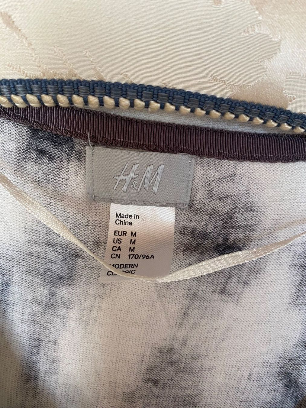 H&M Maglioni & Felpe: H&M Strickjacke Gr. M – Usato da Arni AG venduto da Mimo007 3