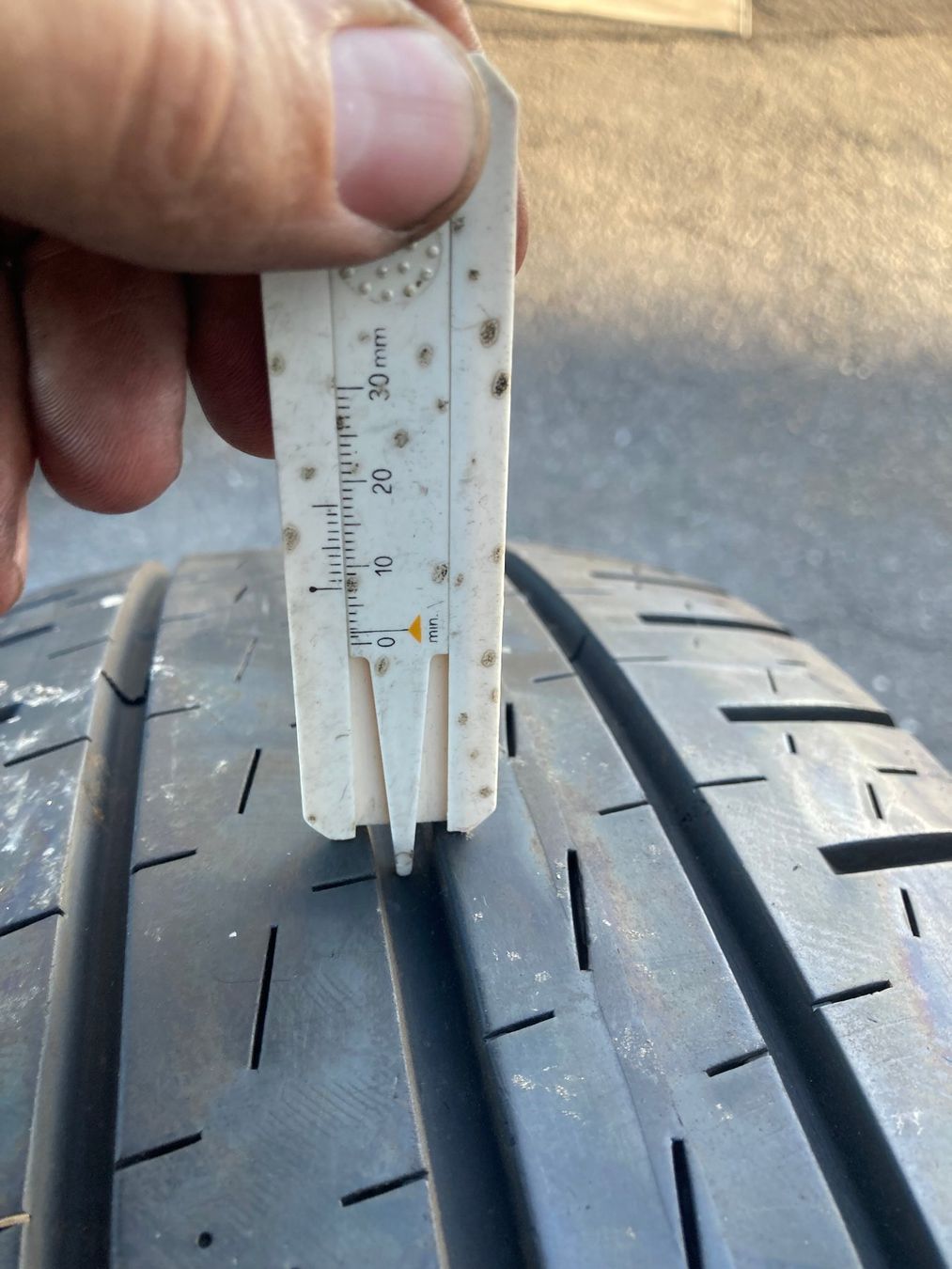 Pirelli Pneumatici & Ruote complete: 225/65R16 C Sommerpneu – Usato da Cham venduto da WB2223 5
