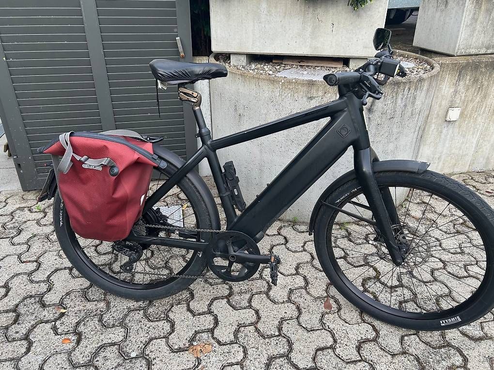 Vélos: Stromer ST3 sous garantie – D'occasion à Choulex par superposition