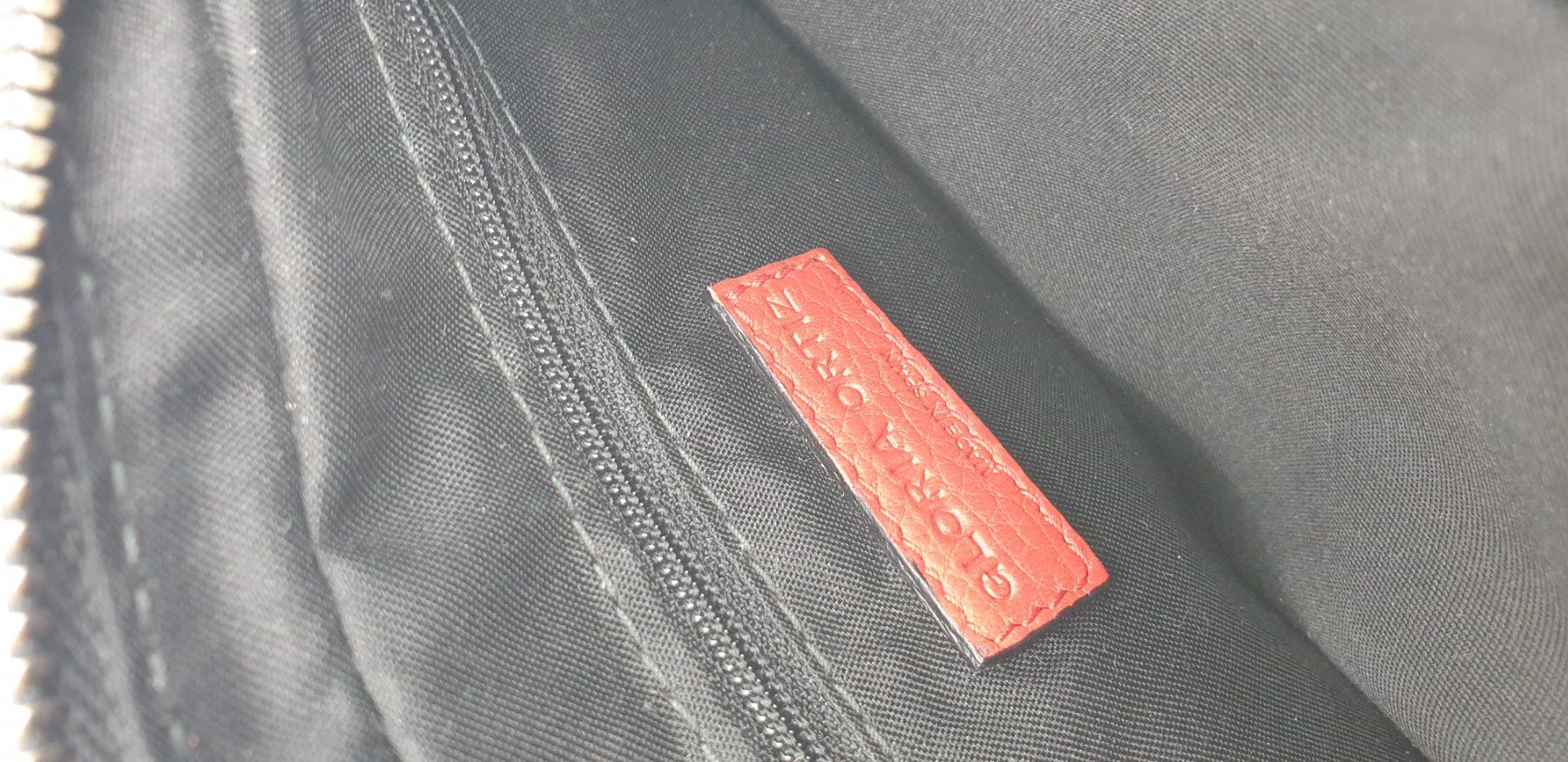 Borse da donna: Rote Ledertasche Gloria Ortiz – Usato da Emmen venduto da magelan 7