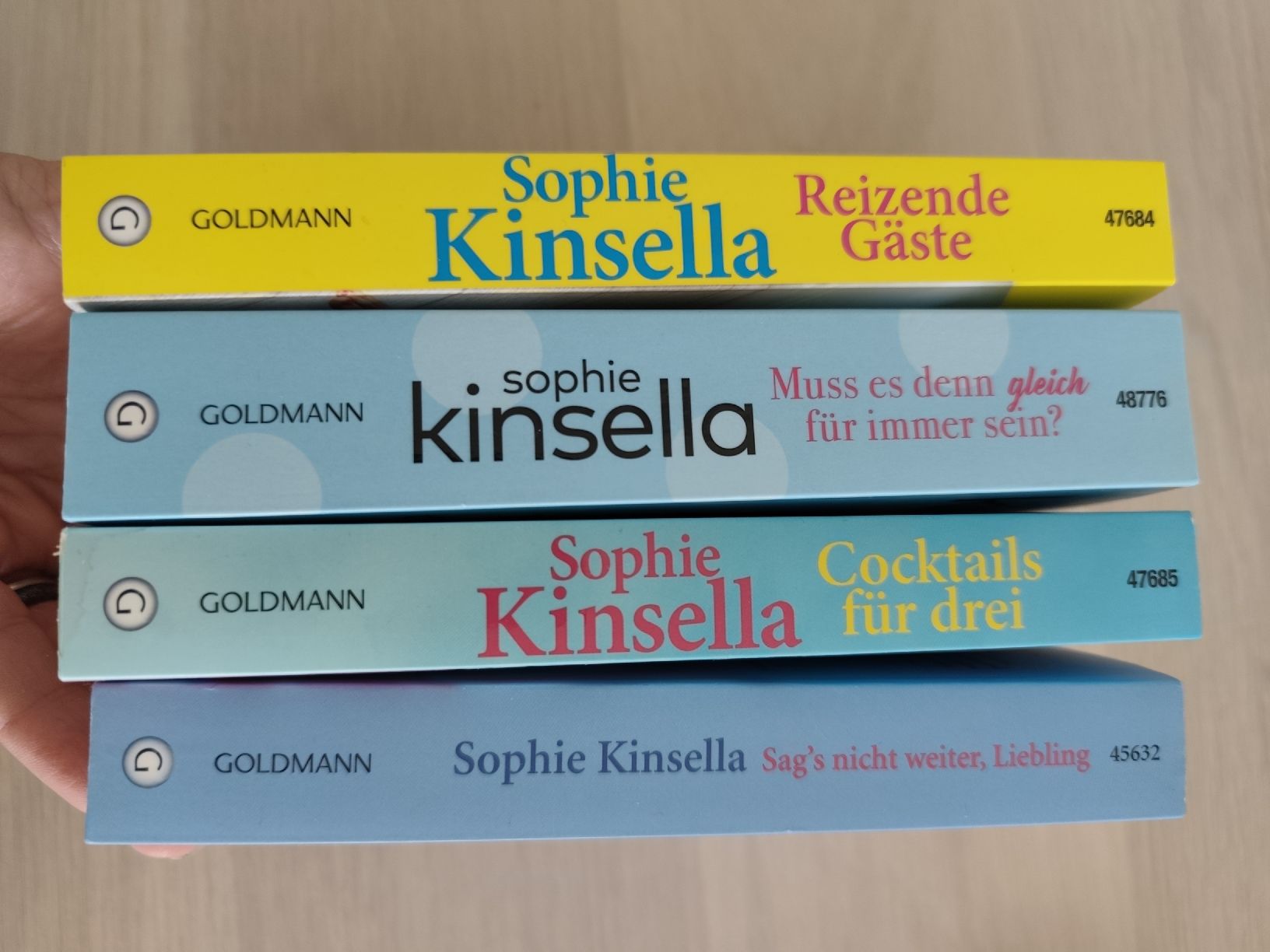 Libri: 4 Romane von Sophie Kinsella – Nuovo e nell'imballaggio originale da Zuckenriet venduto da bm2_88l9 1
