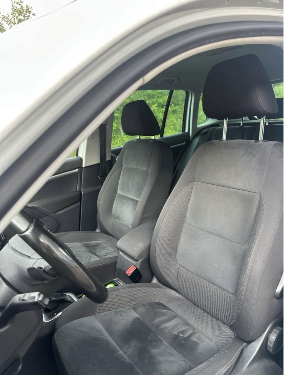 VW Autos: VW TIGUAN 2.0 DIESEL – D'occasion à Einsiedeln par King_10 3