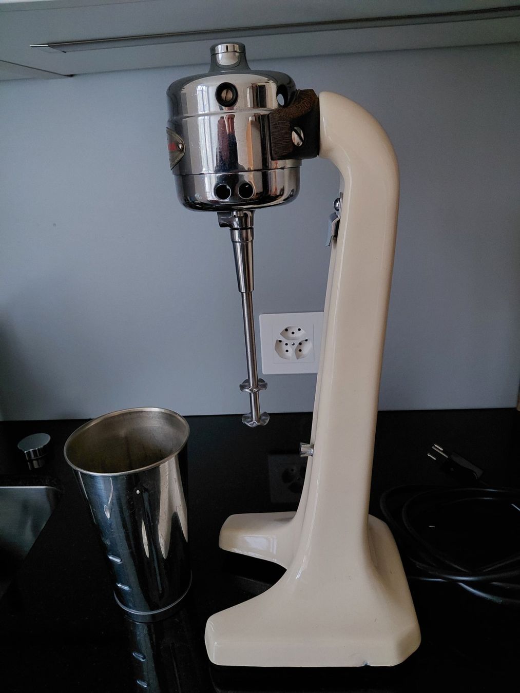 Elettrodomestici da cucina: Hamilton Beach (Model Nr 25) – Usato da Zürich venduto da benski34 5