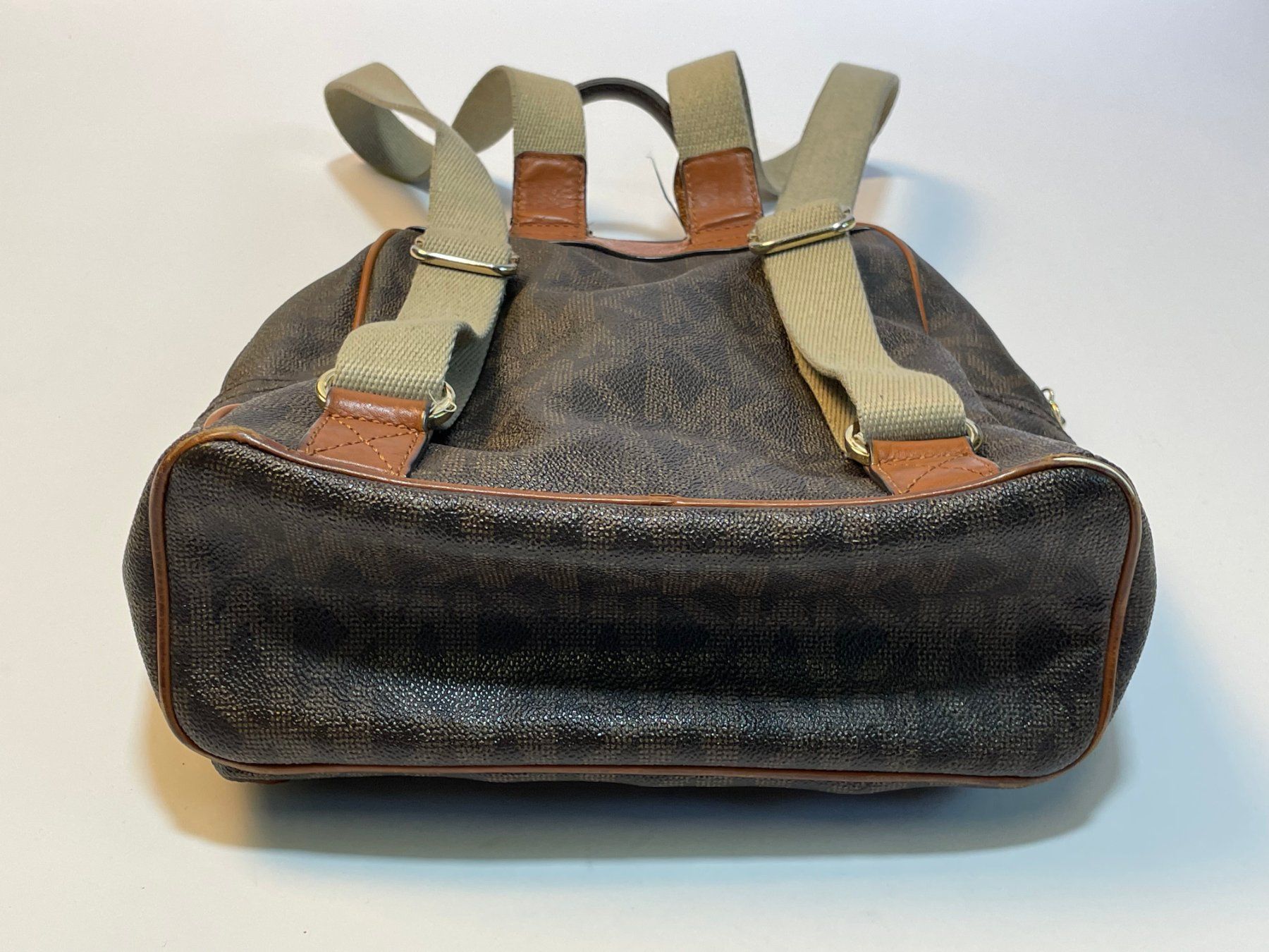 Michael Kors Rucksäcke: Vintage Y2K Michael Kors Backpack – Gebraucht aus Zürich von le_souk 2