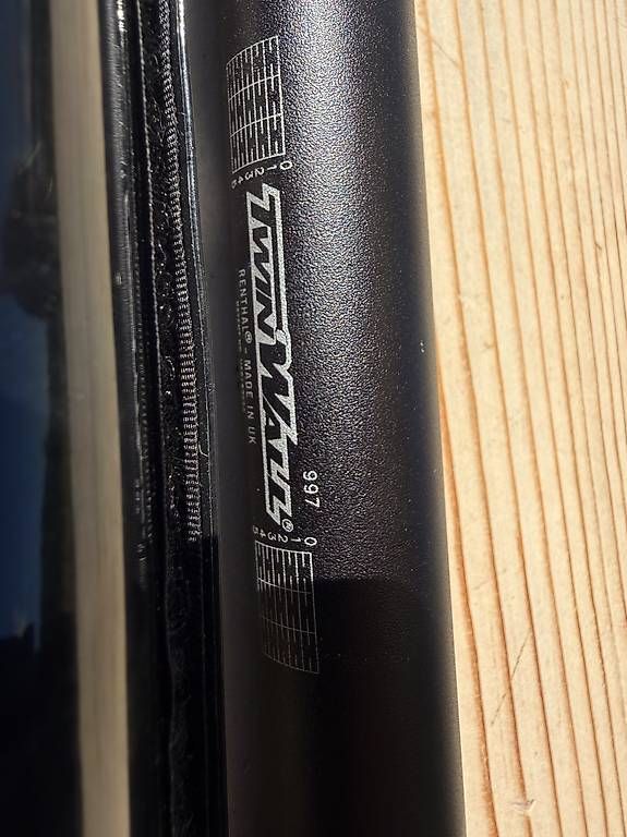 Toutes les pièces détachées moto: Renthal twinwall 997 motorradlenker – D'occasion à pany par Eli289 1