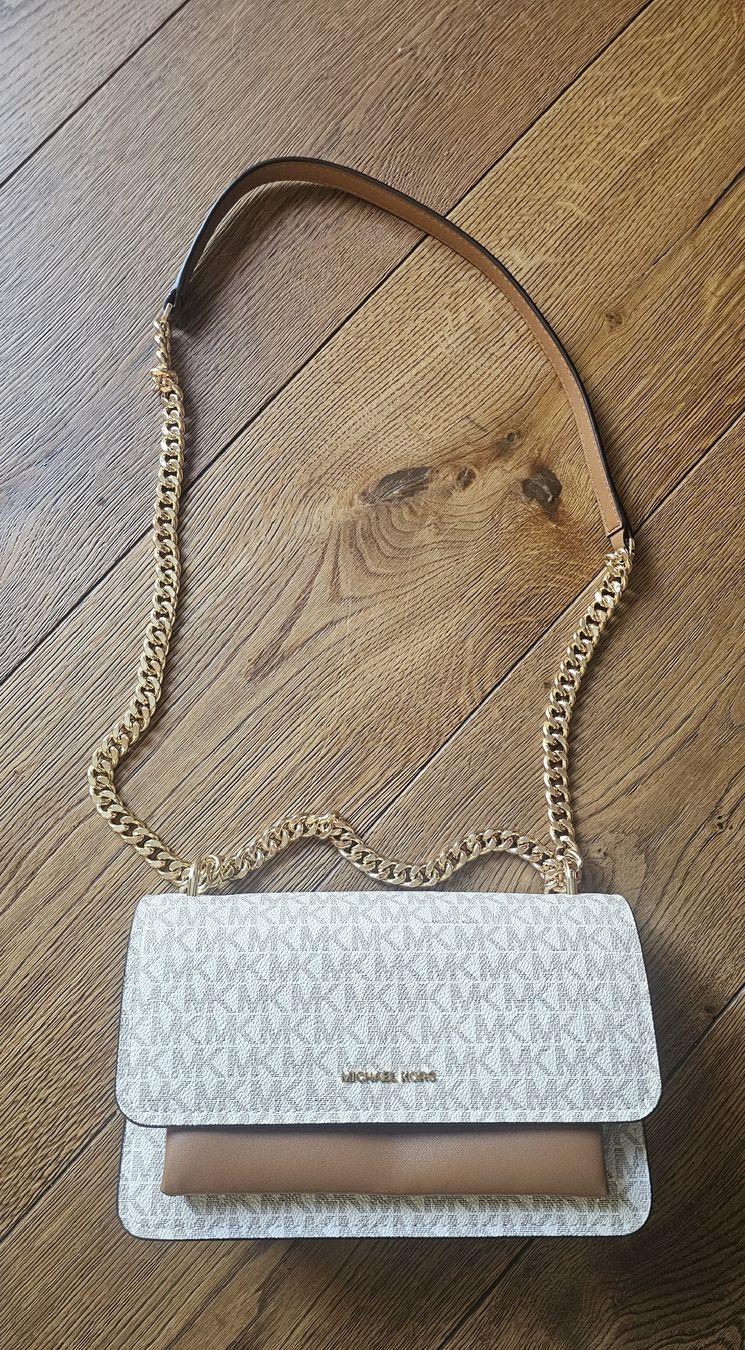 Michael Kors Sacs femmes: Tolle orginal Michael Kors Tasche – D'occasion à Ortschwaben par chantilly79