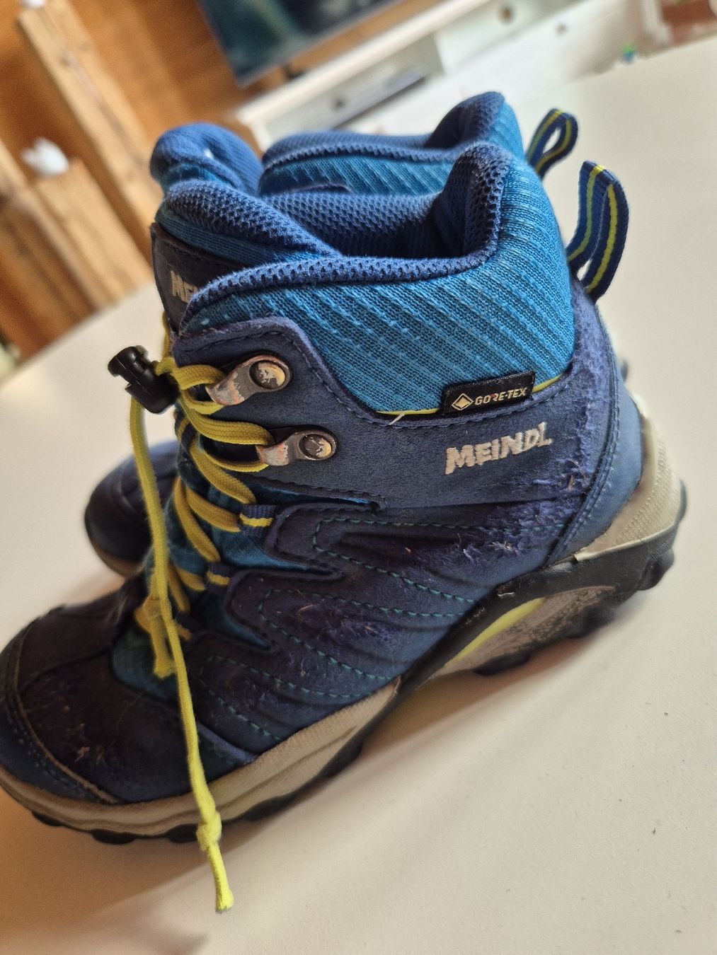 Meindl Scarpe per ragazzi: Meindl Wanderschuhe Trekkingschuhe 29 – Usato da Wynigen venduto da La_Talpa 2