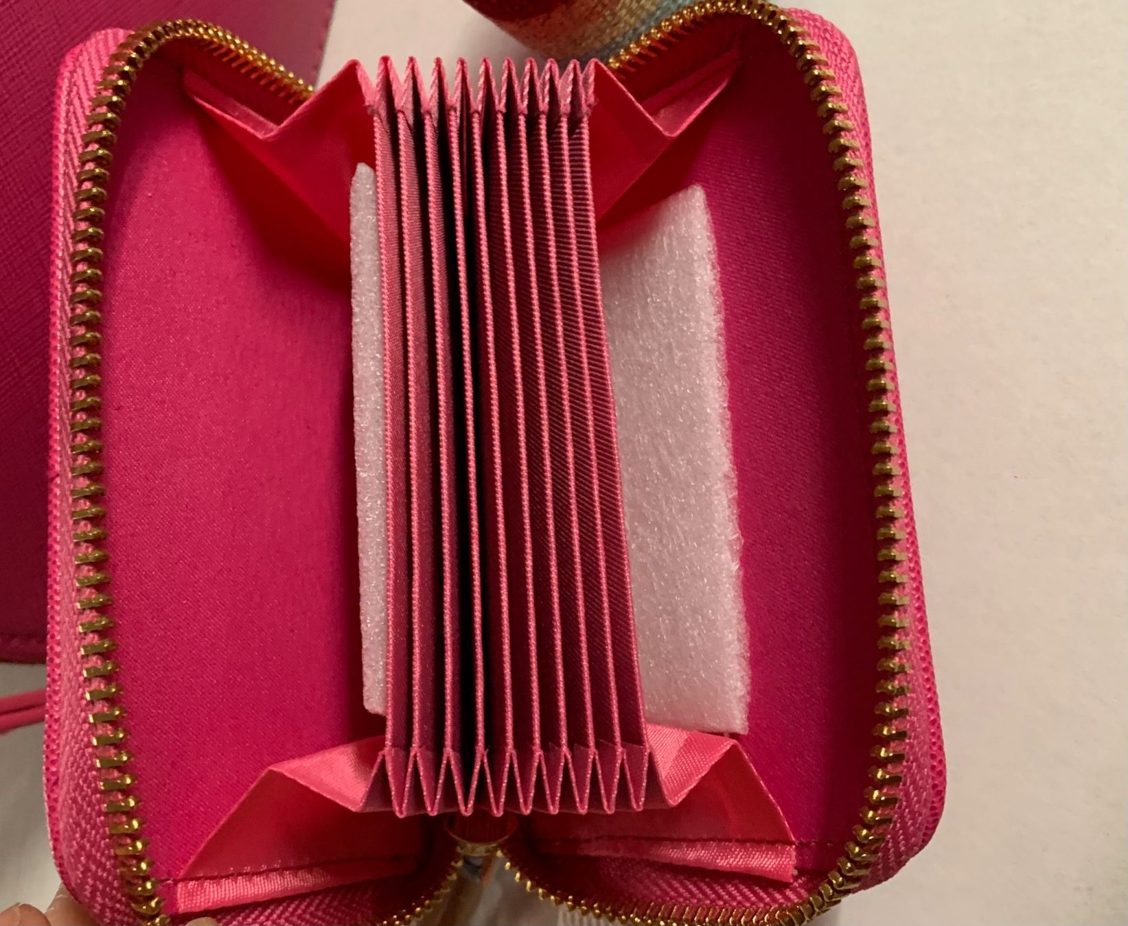 Borse da donna: Tasche + Card holder,  NEU – Nuovo e nell'imballaggio originale da Winkel venduto da .smiths. 6