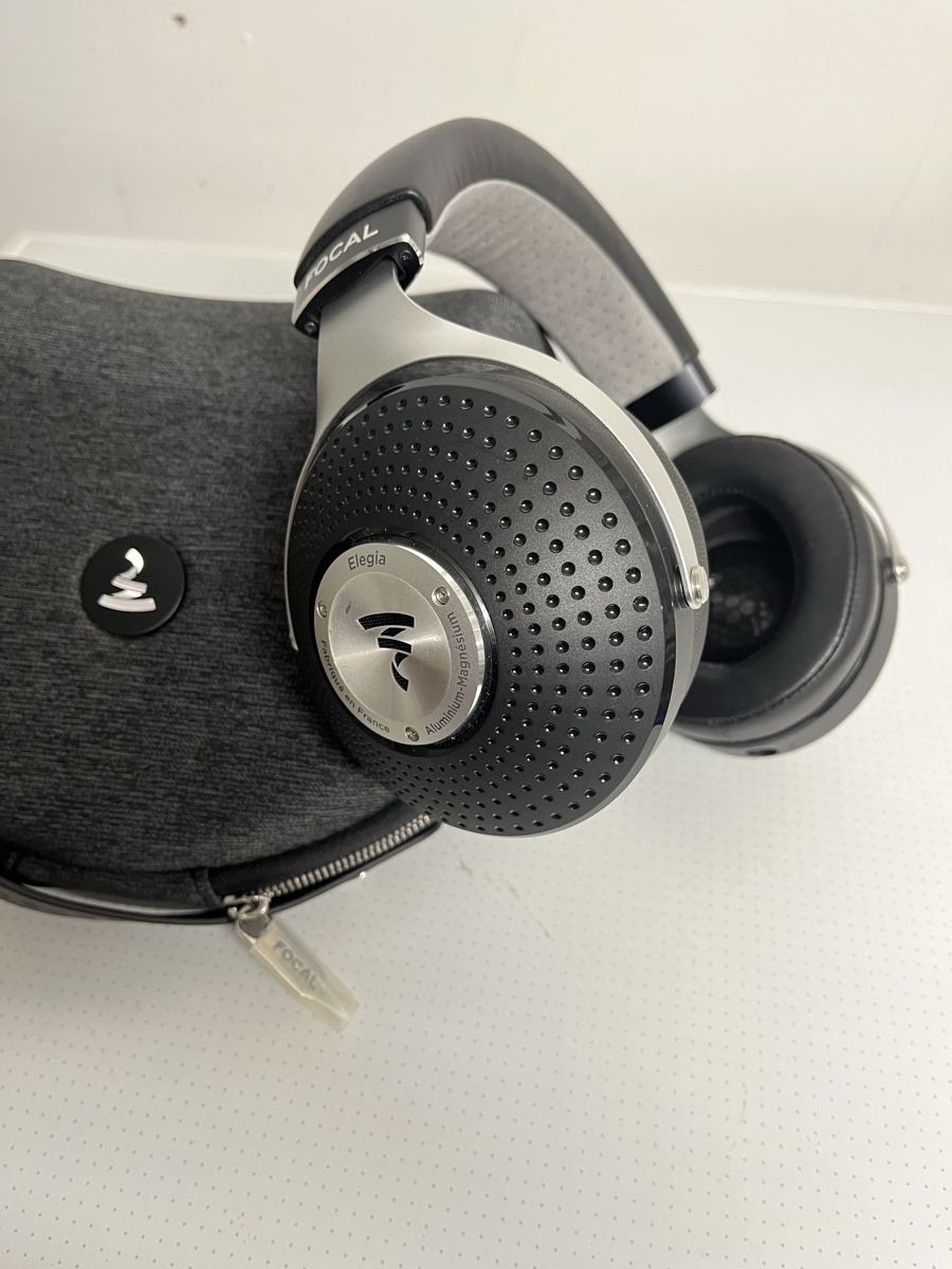 Focal Cuffie: Focal Elegia mit Dakoni-Stellia Pads – Usato da Altnau venduto da Ajtschei 1