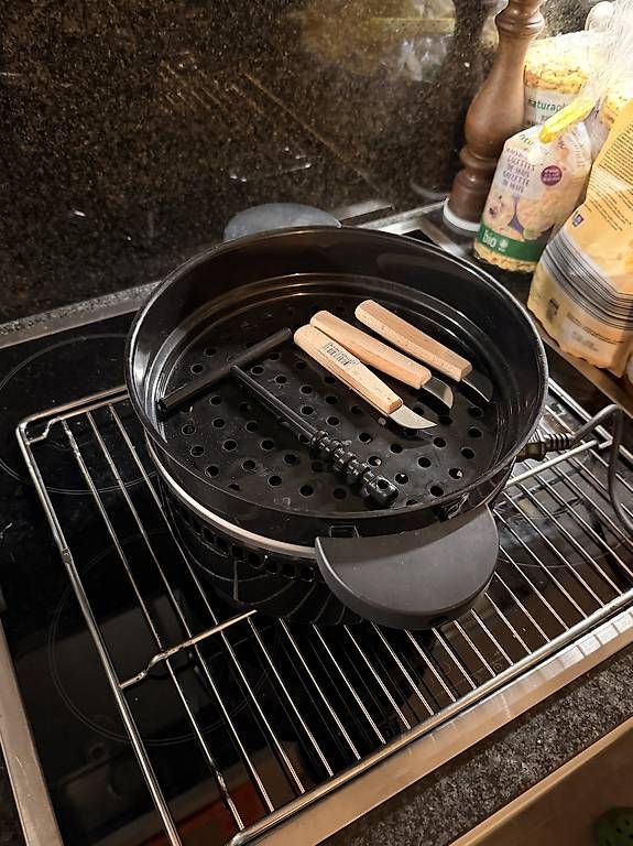 Cucine complete: Fornello per castagne e crêpes – Usato da Bellinzona venduto da dap_9pkp 1