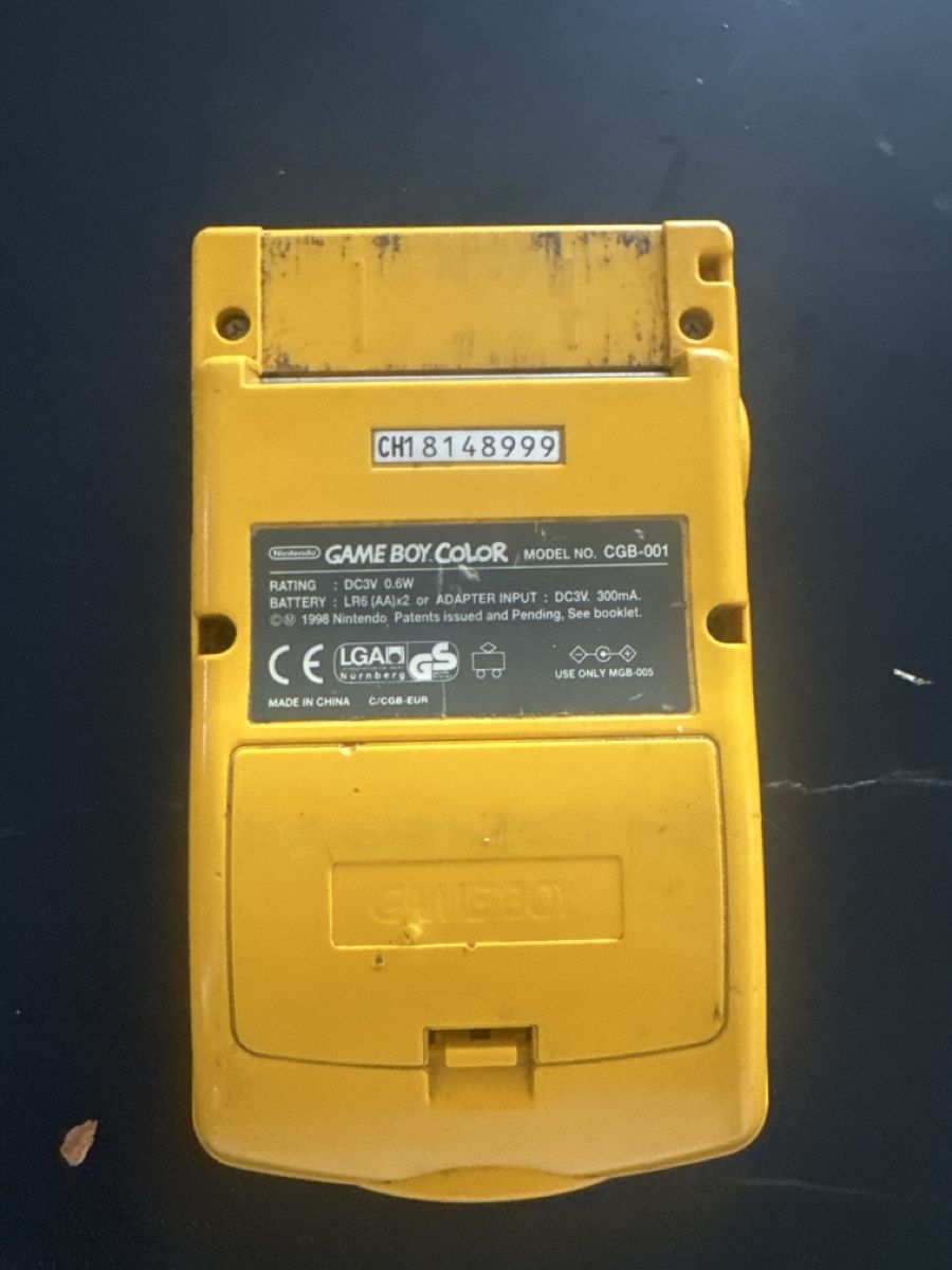 Nintendo Console: Game Boy Color jaune – Usato da Flanthey venduto da juju0794 2