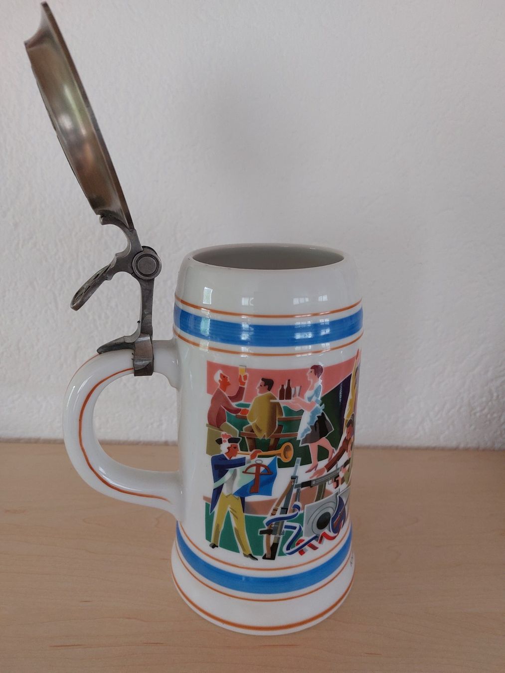 Caraffe: Zürcher Sechseläuten Krug mit Deckel – Usato da Bennau venduto da K.H.H. 3