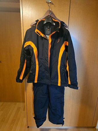Ski Anzug 