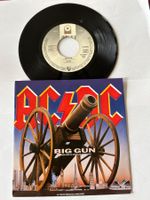 AC/DC. 1993. BIG GUN. / BACk IN BLACk Live in Mos