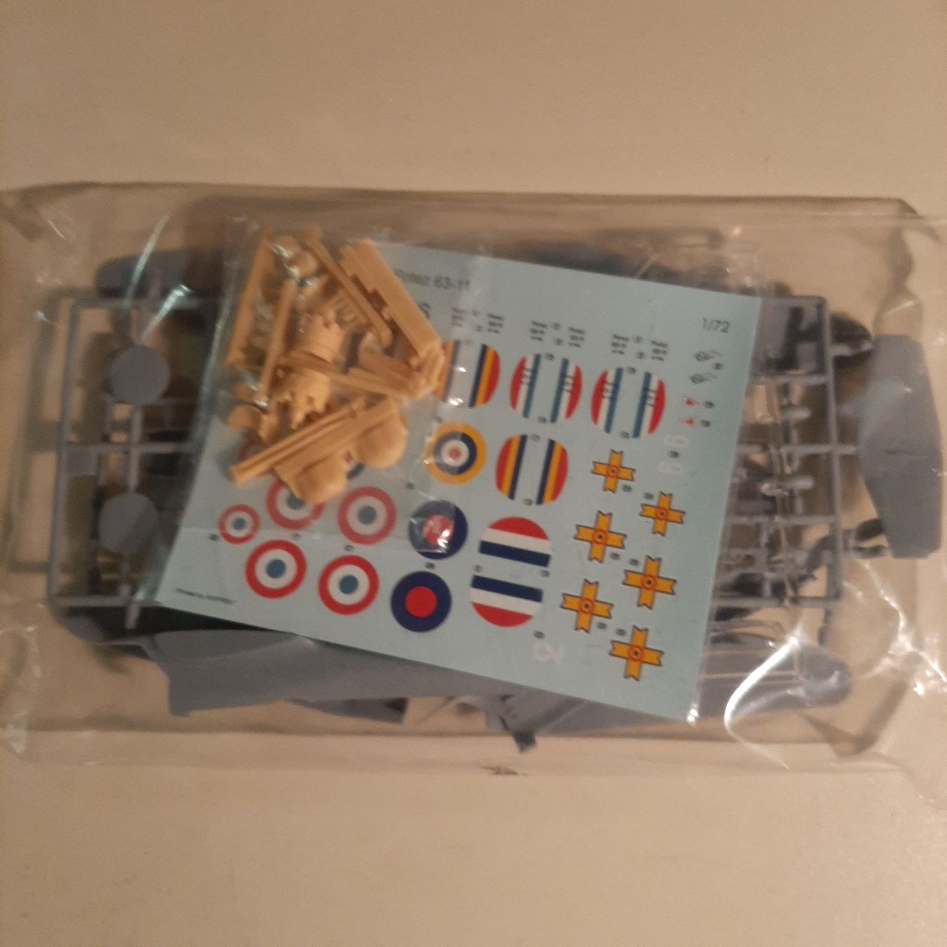 Kit di modellismo & Modellini statici: 983 ... Potez P. 63-11 ... Azur 035 – Nuovo (secondo la descrizione) da Bonstetten venduto da Benibanny59 4