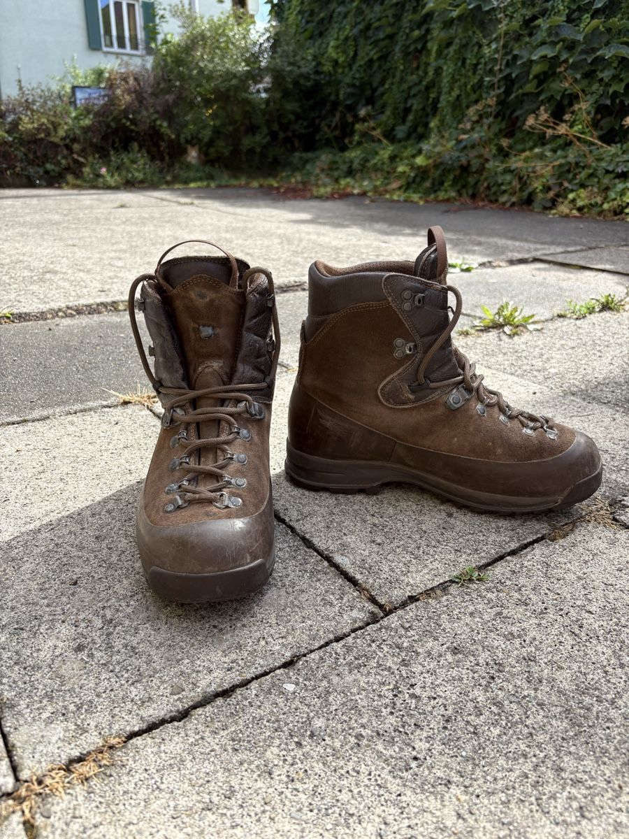Meindl Scarpe da uomo: Meindl Wanderschuh, KS 14 Schweizer Armee – Usato da Bern venduto da S1las