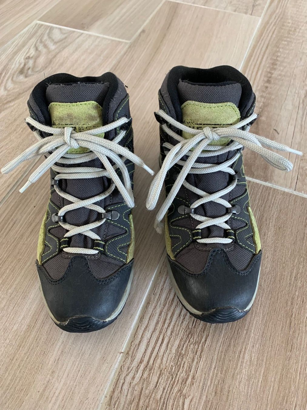 Everest Scarpe per ragazzi: Everest Wanderschuhe Gr. 32 grau-grün – Usato da Rudolfstetten venduto da Joyw 3