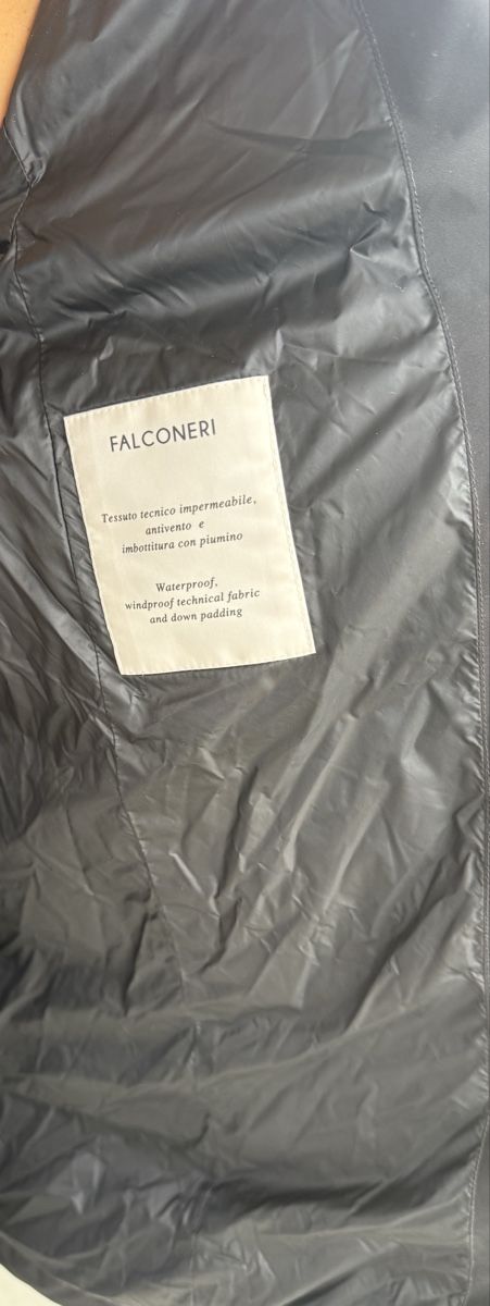 Falconeri Cappotti: Falconeri down puffer coat black waterproof technical fabric – Usato da Dübendorf venduto da ReLoved_Fashion_ZH 2
