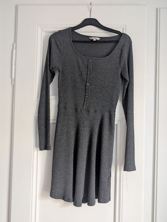 Herbstkleid grau