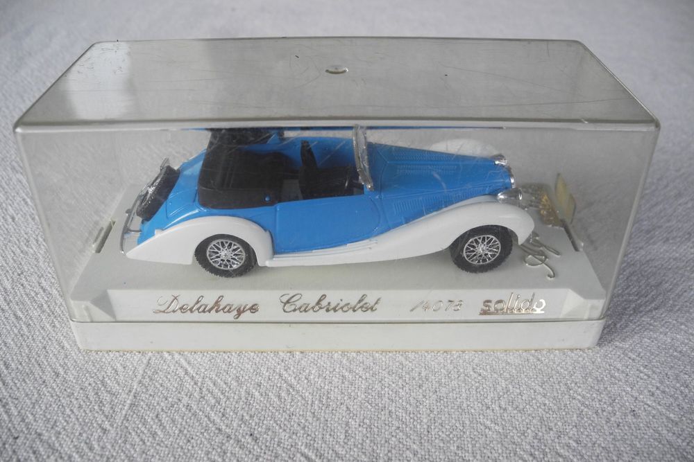 RARE - SOLIDO DEMONTABLE - CAMION - ROUES ZAMAC - MOTEUR