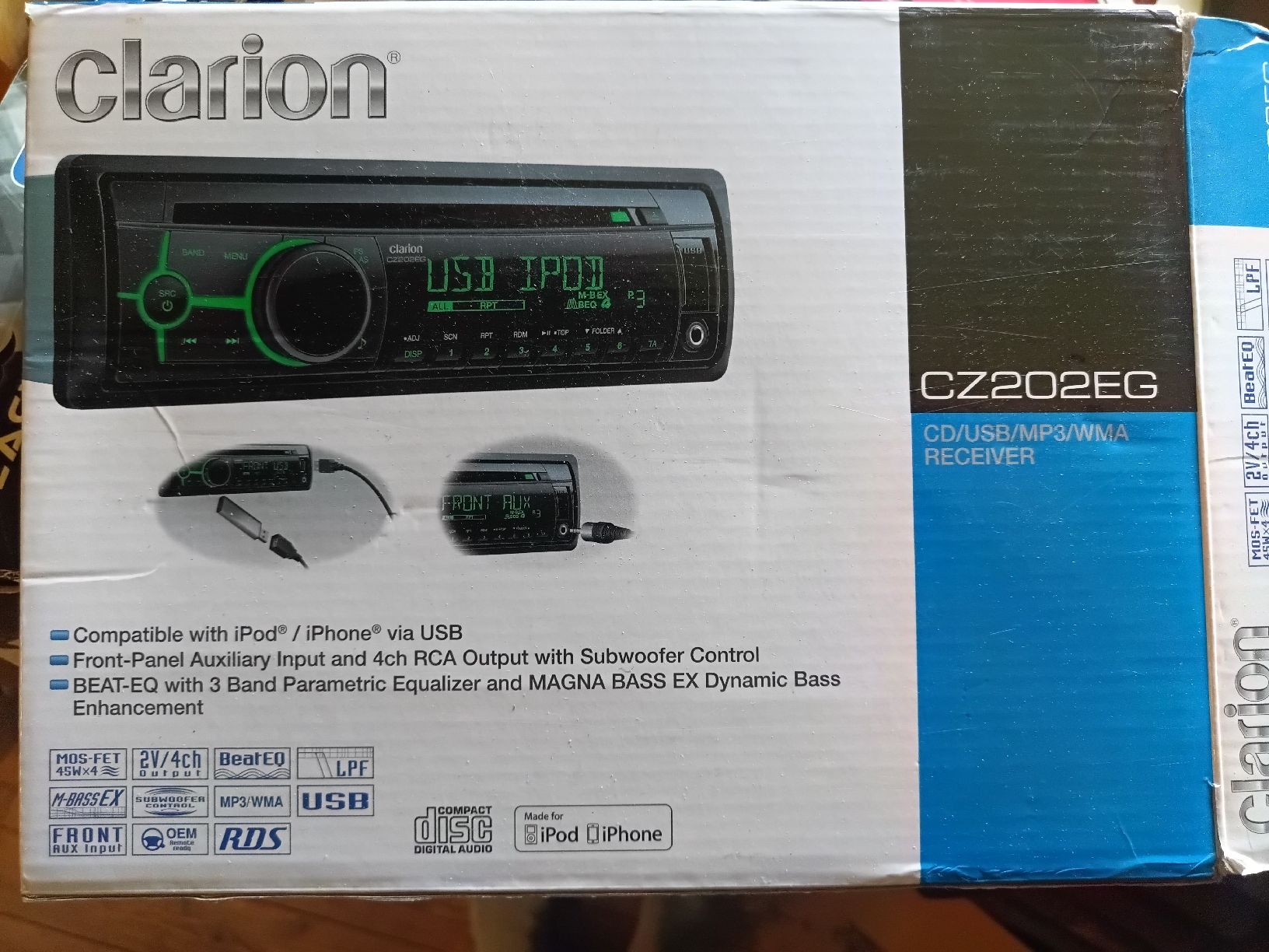 Radio: Clarion CZ202EG CD Receiver with USB and iPod/iPhone support – Nuovo (secondo la descrizione) da Wald AR venduto da germanog1