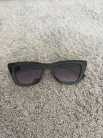Sonnenbrille schwarz