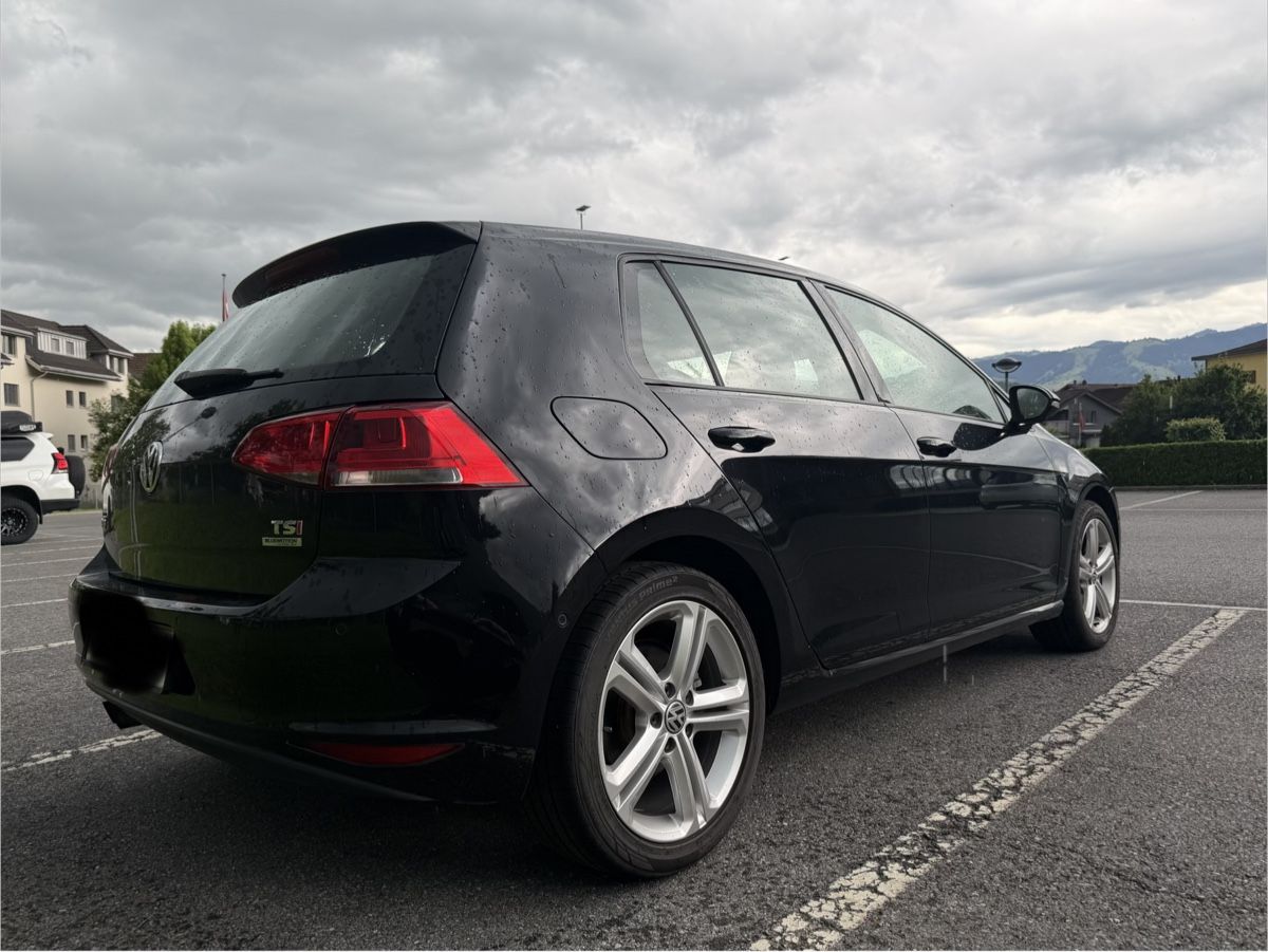 VW Automobili: VW GOLF 7 1.4 TSI Bluemotion DSG 122PS – Usato da Schübelbach venduto da shq_5dmt 2