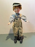 antike Porzellanpuppe Junge mit Brille nostalgisch