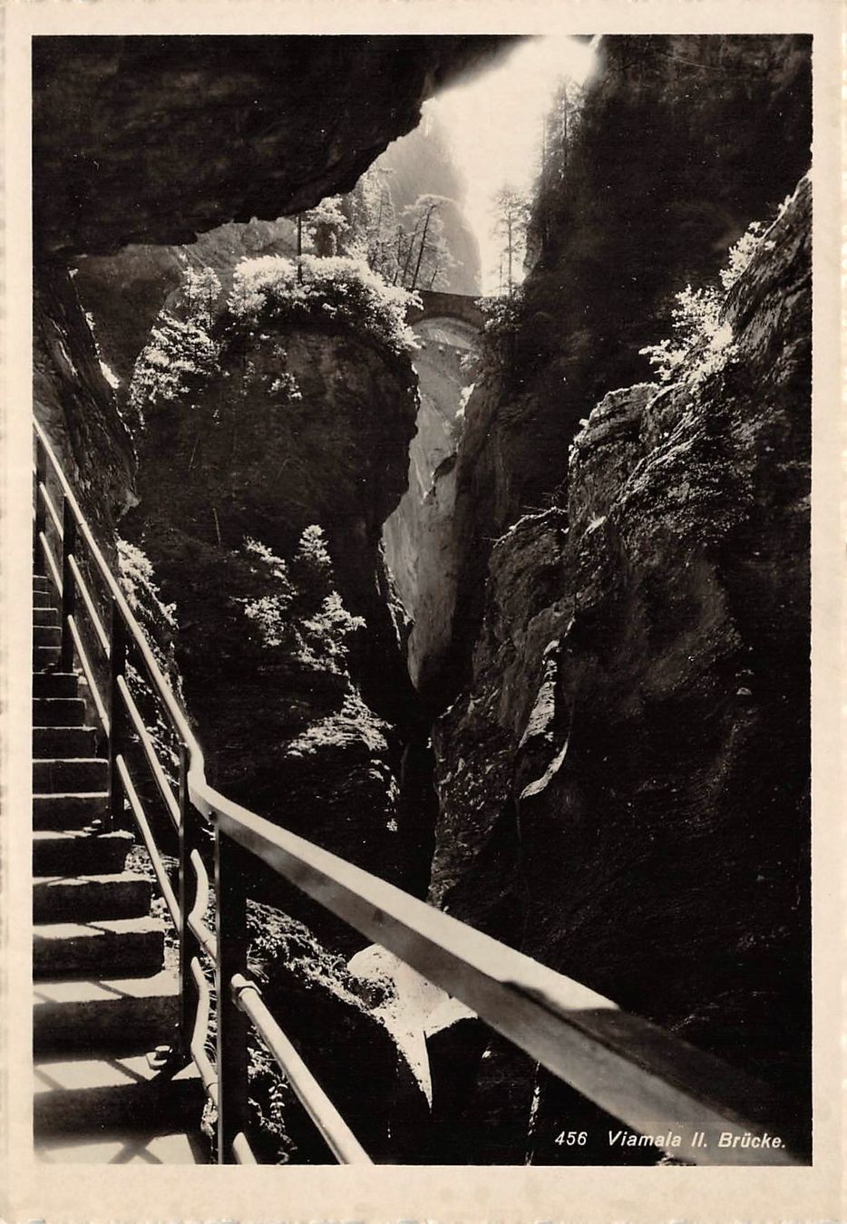 Cartoline postali: 2x Viamala Schlucht – Usato da Ottikon b.Kemptth. venduto da Neptun1974 2