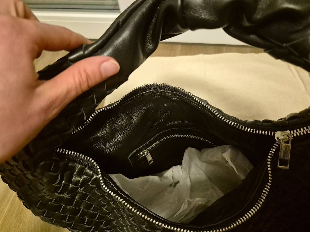 Borse da donna: Exklusive Ledertasche. Einzelanfertigung – Nuovo e nell'imballaggio originale da Uerkheim venduto da Pod23 1