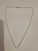 Collier en Or blanc 9k.
