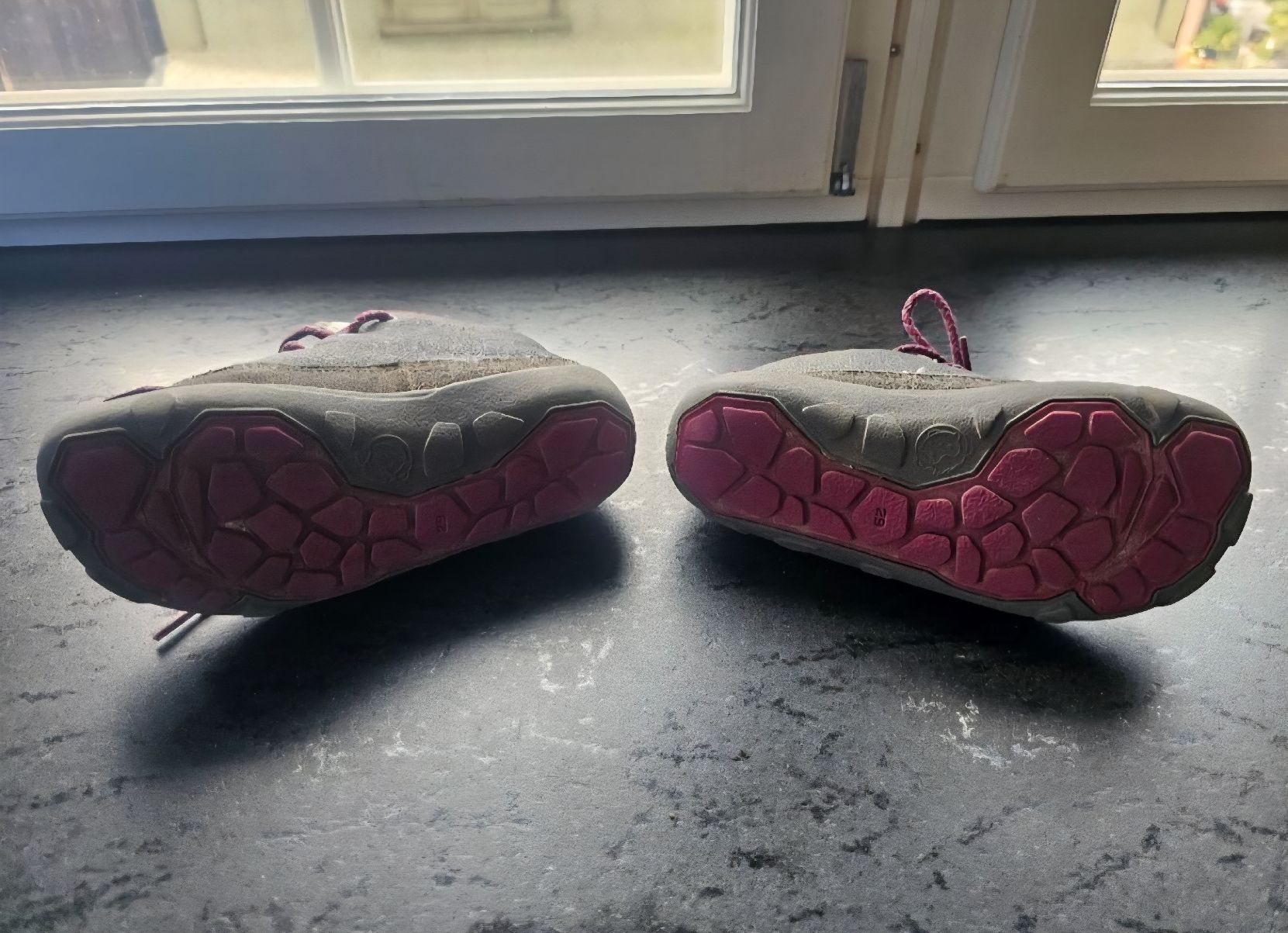 Affenzahn Scarpe per ragazzi: Affenzahn Barfussschuhe Leder Gr.29 – Usato da St. Peterzell venduto da upcycling_ 1