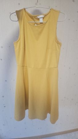 Robe d'été jaune taille M🌻☀️