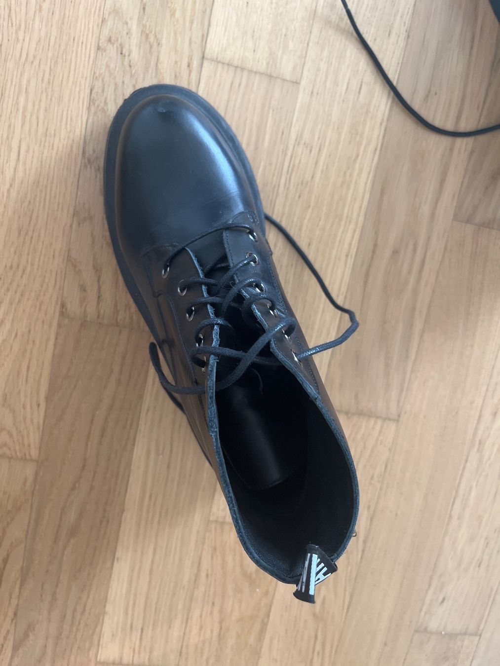 Scarpe da donna: Stiefeletten von Patrizia Pepe – Usato da Wetzikon ZH venduto da Jeannette022 2