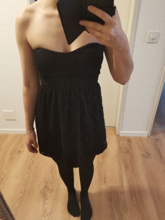 Trägerloses Kleid / XS / 34 / Spitze / schwarz / Yes Or No