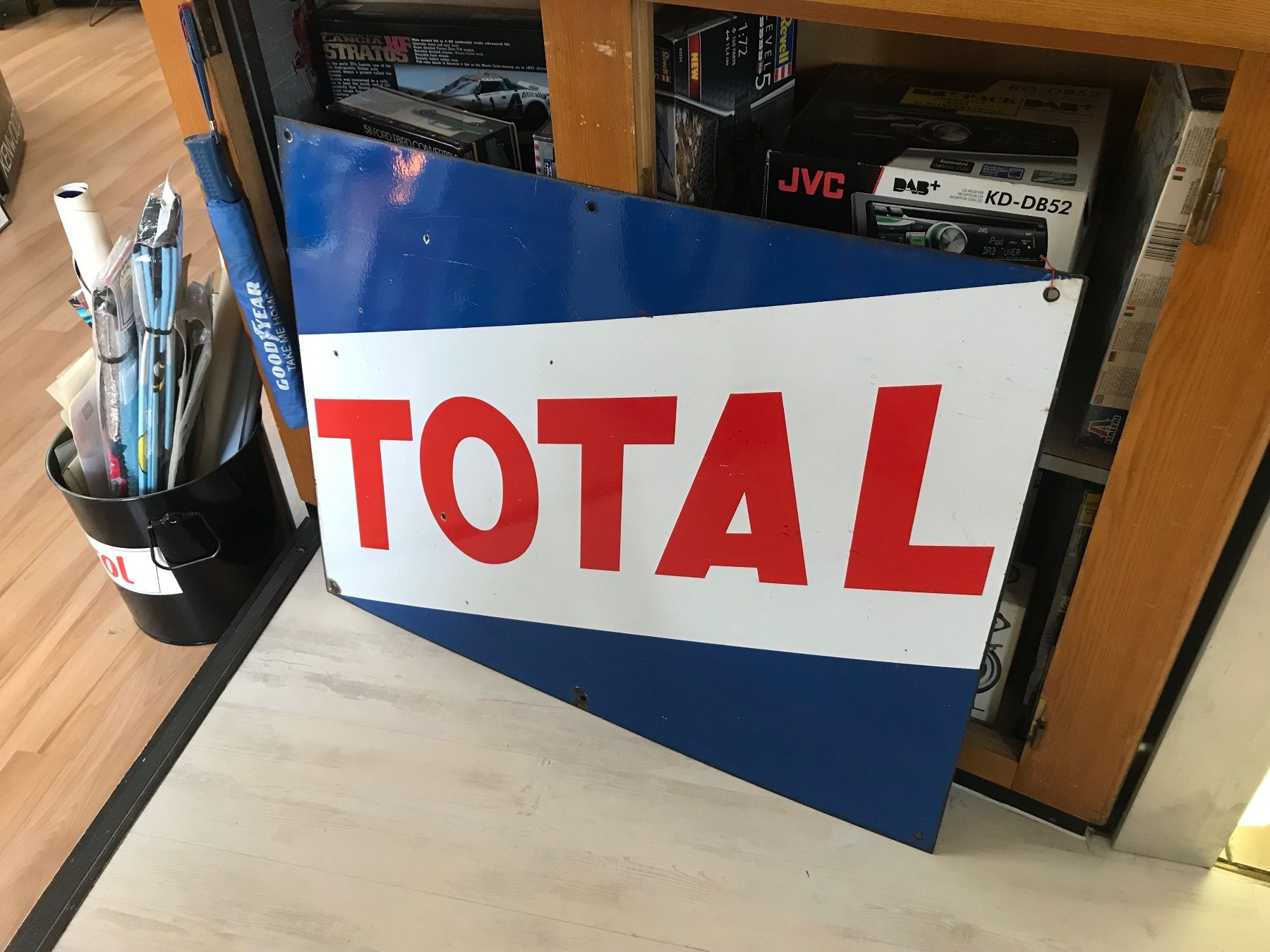 Insegne: Total - Emailschild – Usato da Erlinsbach venduto da Stu-ff 3