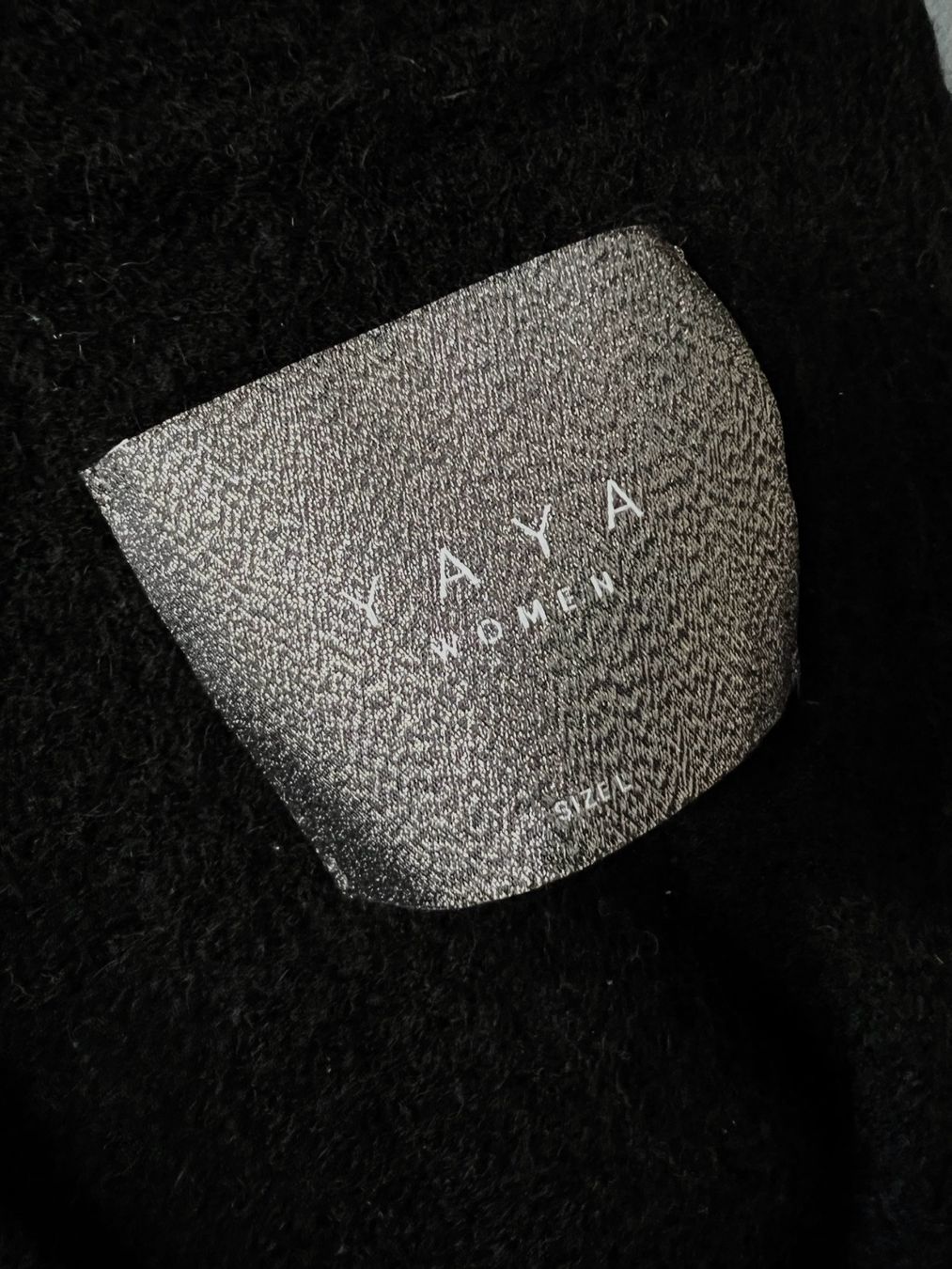 Pullover & Sweatshirts: YAYA Pullover Kleid V-Ausschnitt Wolle schwarz L Pulli – Gebraucht aus Staad SG von Chirrari 2