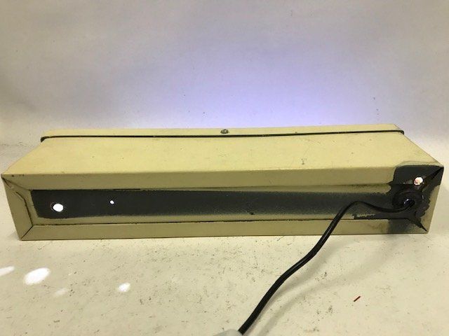 Lampen: Leuchtbuchstabe I mit hellblauem Plexi – Gebraucht aus Zürich von gigimai67 4