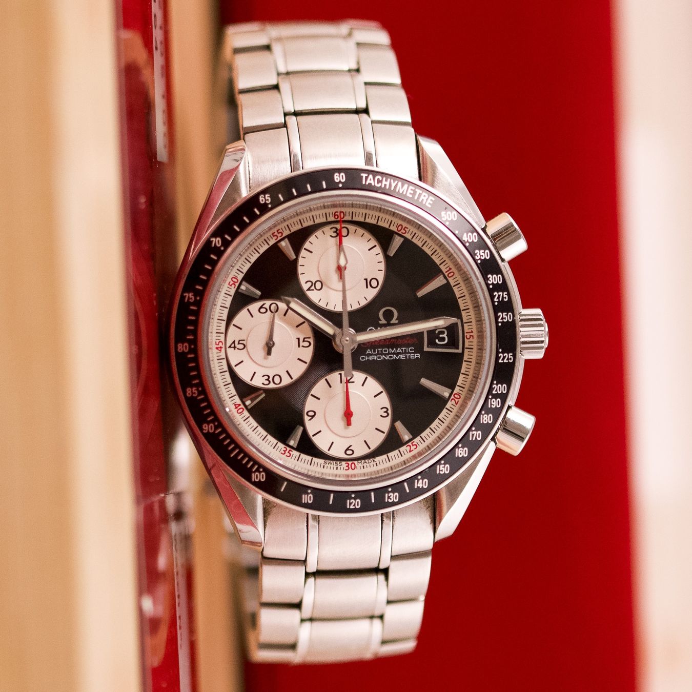 Omega Uhren: Omega Speedmaster Date / 3210.51 / Full Set / 2012 – Gebraucht aus Luzern von PrimeSwissTime