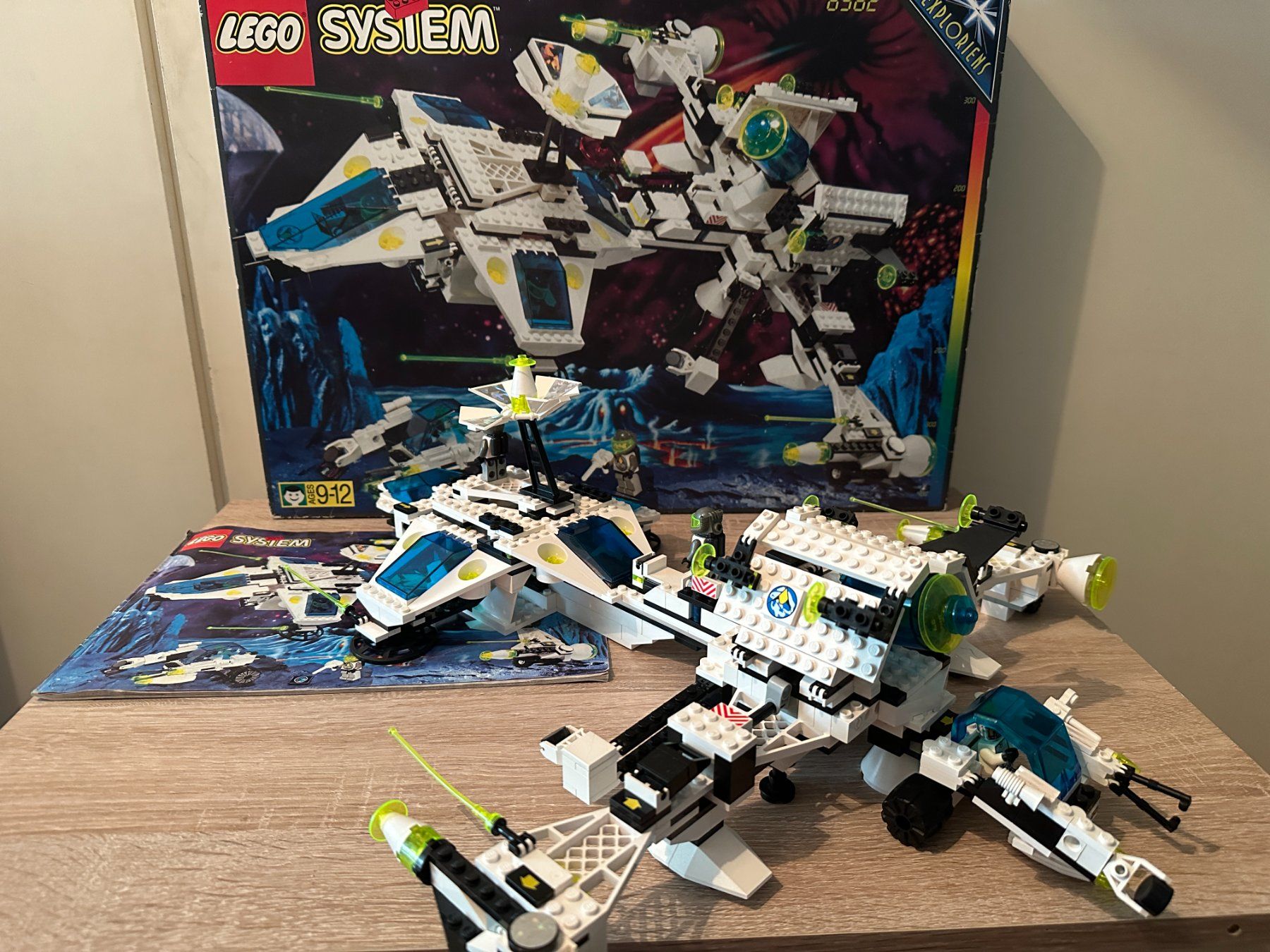 Lego Kit di costruzioni: LEGO Space 6982 Explorien Starship – Usato da Basel venduto da Don-Angel 1