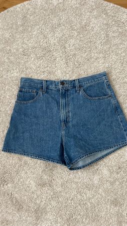 Levis Jeans ungetragen Grösse 31