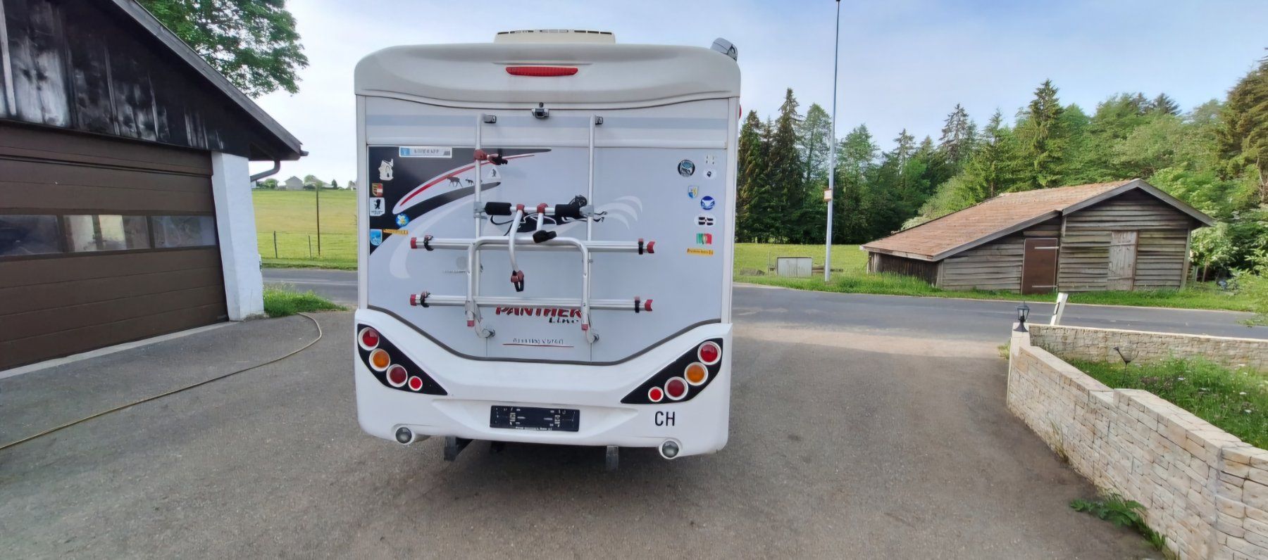 Ford Veicoli da campeggio: Ford advan tec camping car – Usato da Les Enfers venduto da Begnon 2