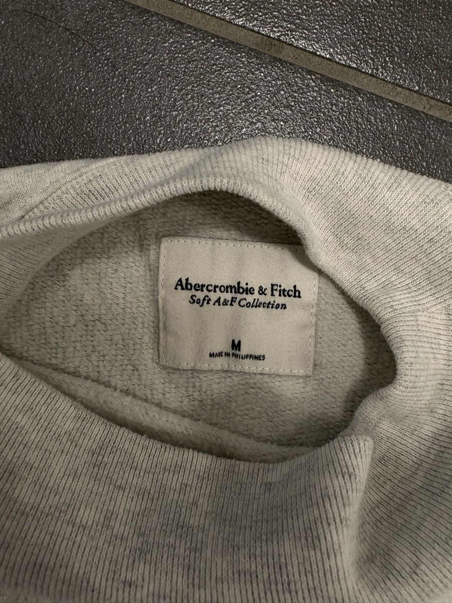Abercrombie Maglioni & Felpe: Abercrombie & Fitch Sweatshirt M – Nuovo (secondo la descrizione) da Rümlang venduto da svent 3