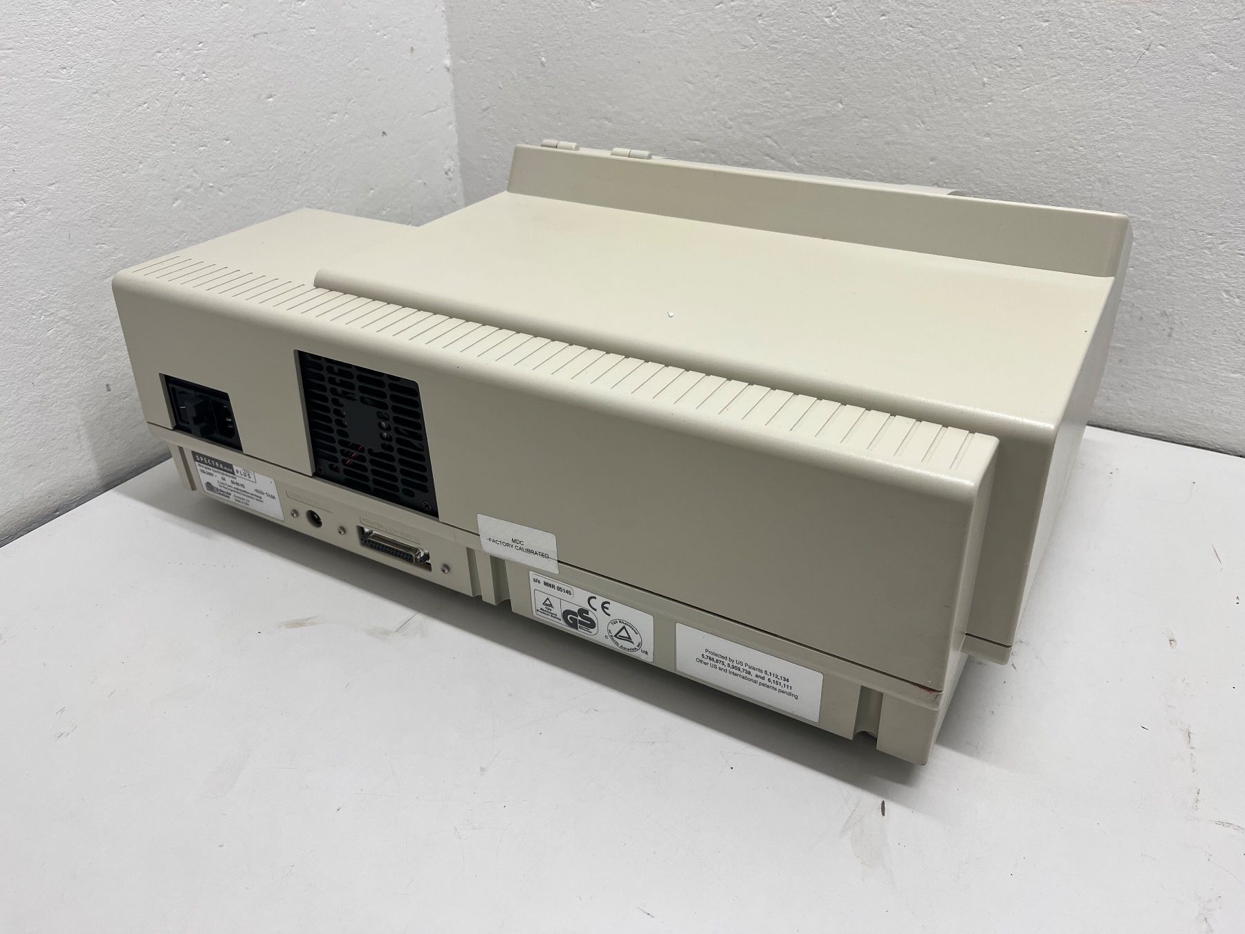 Accessori da laboratorio: Molecular Devices Spectramax 384 Plus Spectrophotometer – Usato da Niederdorf venduto da LeptonAG_Labor 3