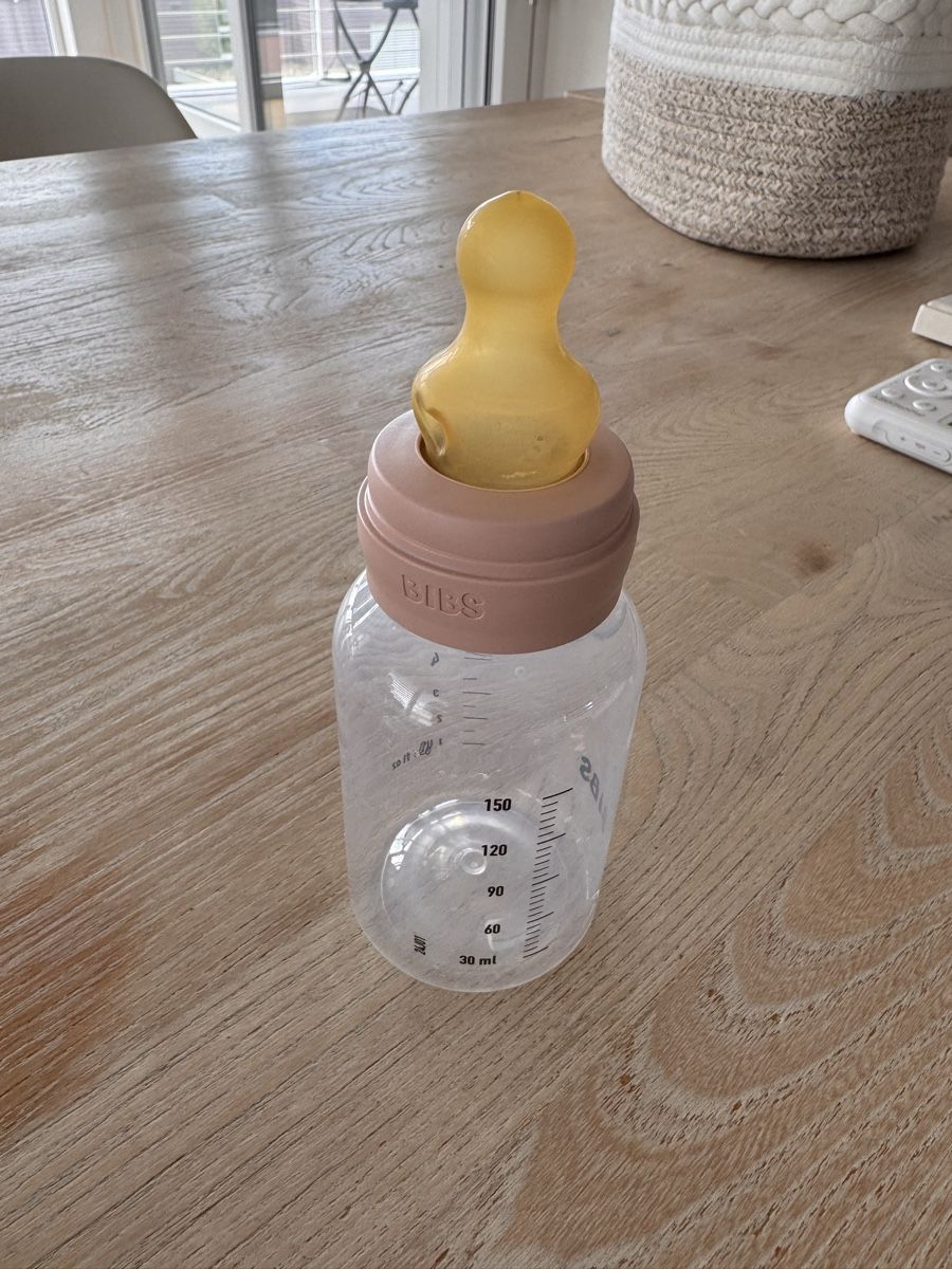 Bibs Repas pour bébés: Bibs Babyflaschen 150ml – D'occasion à Pfäffikon ZH par Korinschen 4